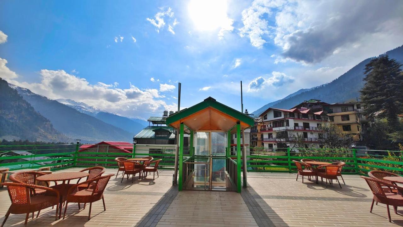 Hotel New Vistas Manāli Exterior foto