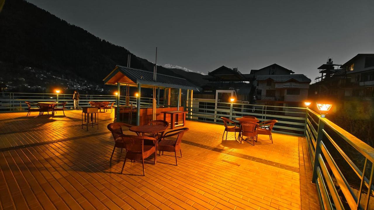 Hotel New Vistas Manāli Exterior foto